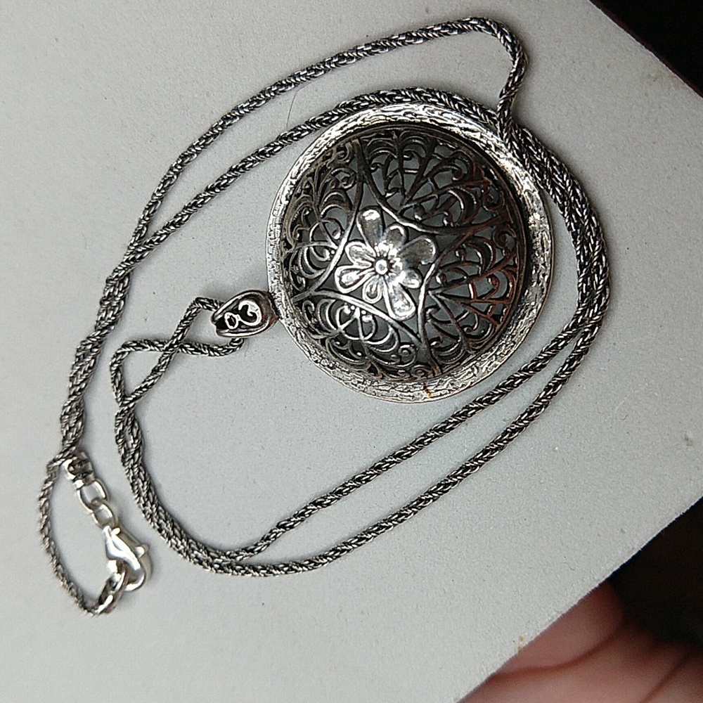 Paz creations pz Israel 925 sterling ornate floral pendant charm necklace chain